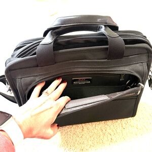 Tumi Black Professional Expandable Briefcase with Durable Weave